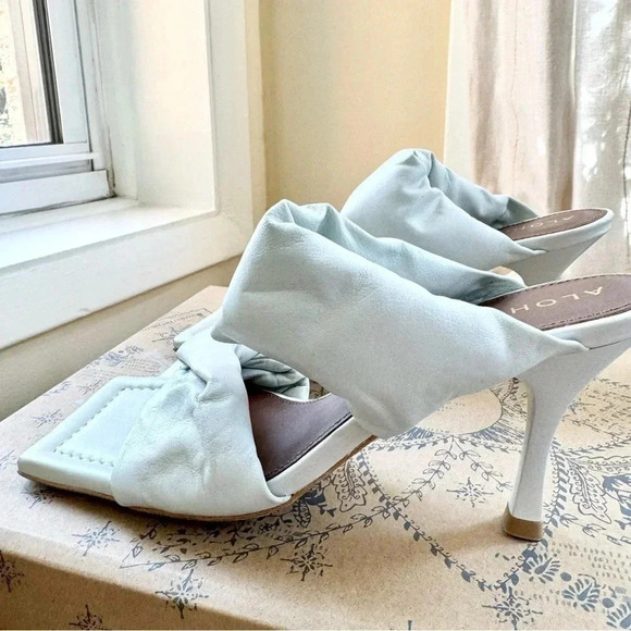 New Free People Alohas Natasha Puffy Mule Heels Sandals White US 6.5 / EUR 37 - Picture 11 of 14